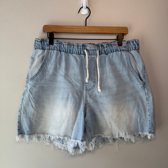 Celebrity Pink Women's High Rise Raw Hem Drawstring Jean Shorts Size Large - Picture 1 of 6